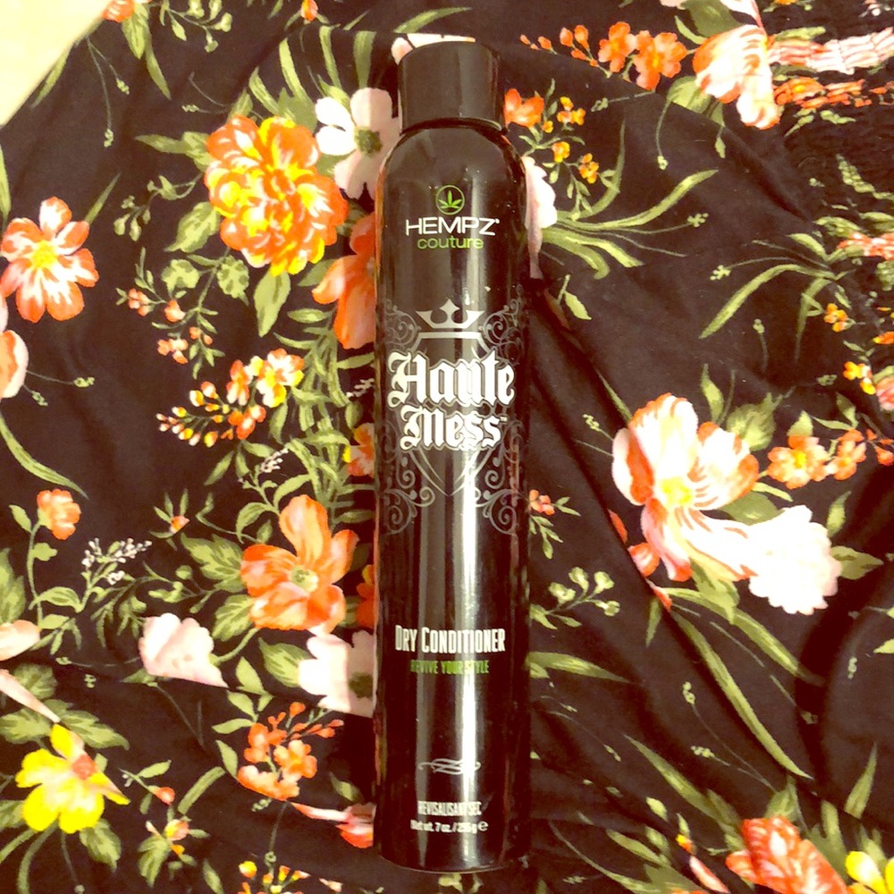 New Hempz  couture Haute Mess Dry Conditioner 7 oz